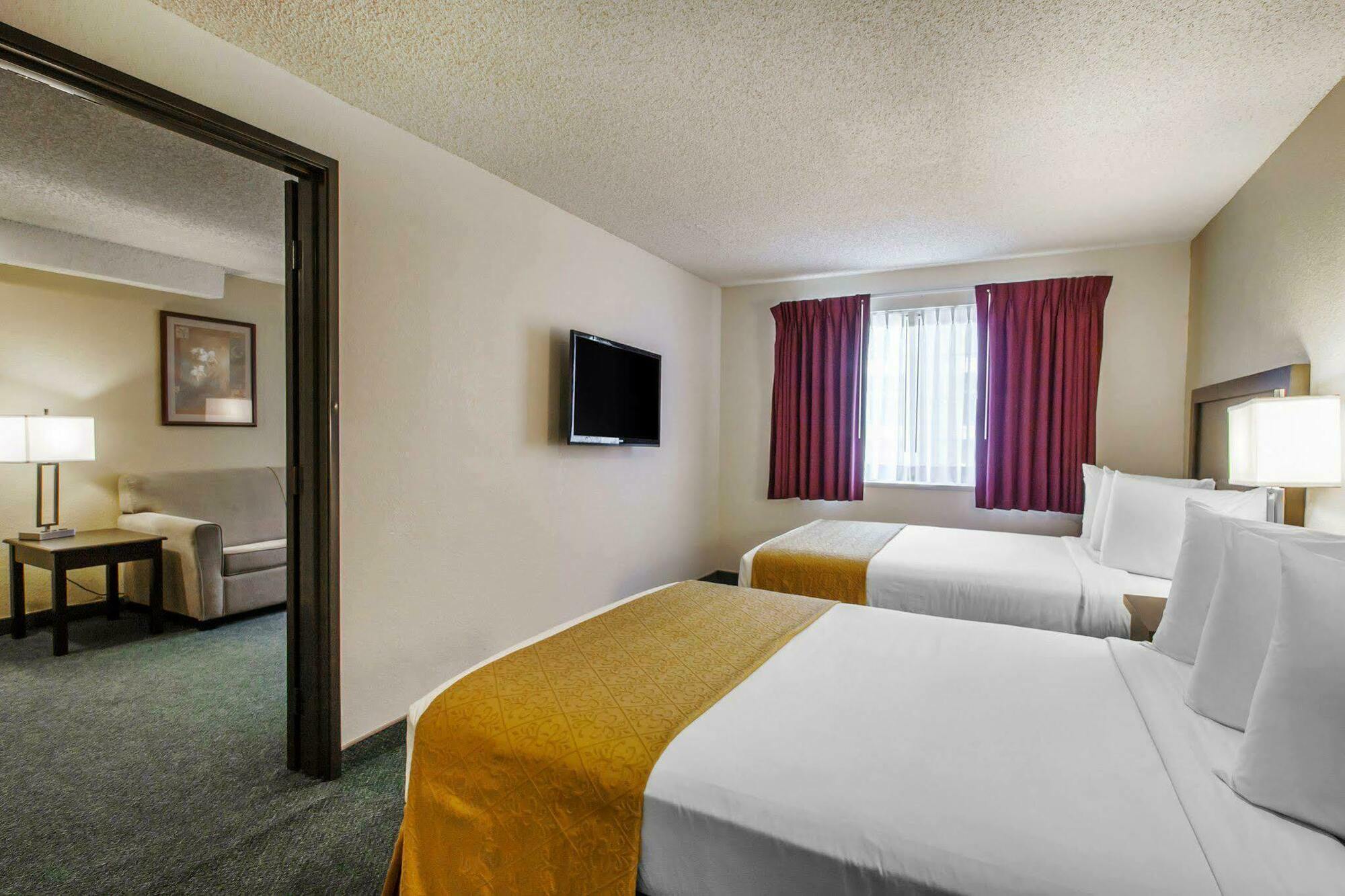 Quality Inn & Suites Springfield Exterior foto