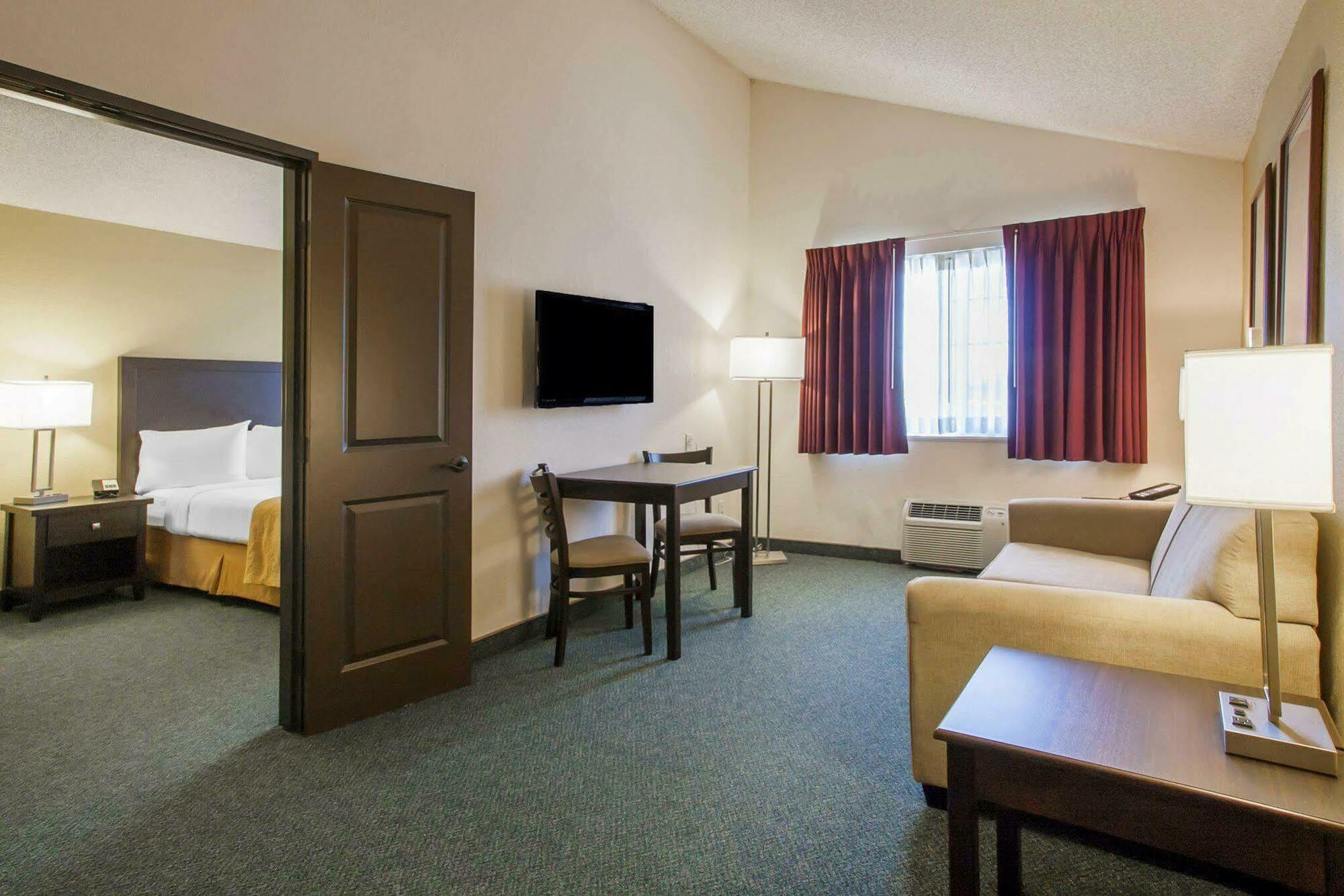 Quality Inn & Suites Springfield Exterior foto